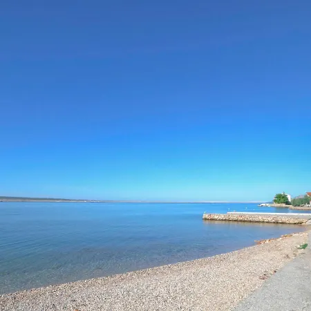 Gottwald By Interhome スタリグラード