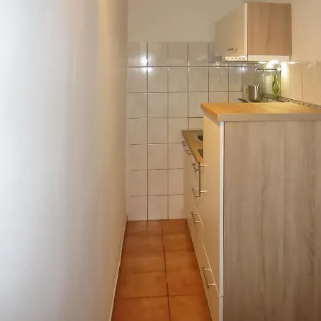 Gottwald - Srd305 By Interhome * Starigrad Paklenica