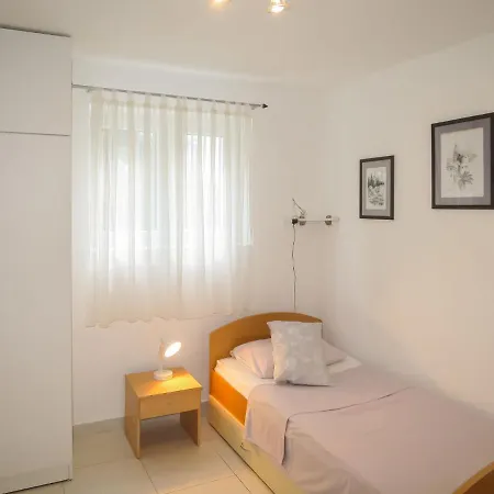 Gottwald - Srd305 By Interhome Apartment