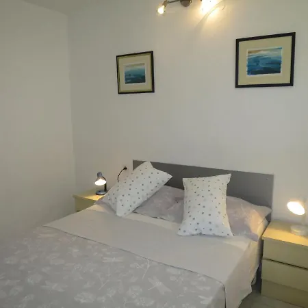 Gottwald - Srd305 By Interhome Starigrad-Paklenica
