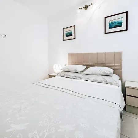 Apartment Gottwald By Interhome Starigrad Paklenica