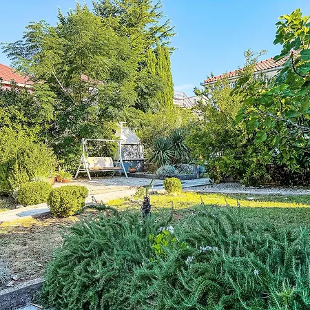 Gottwald By Interhome * Starigrad Paklenica