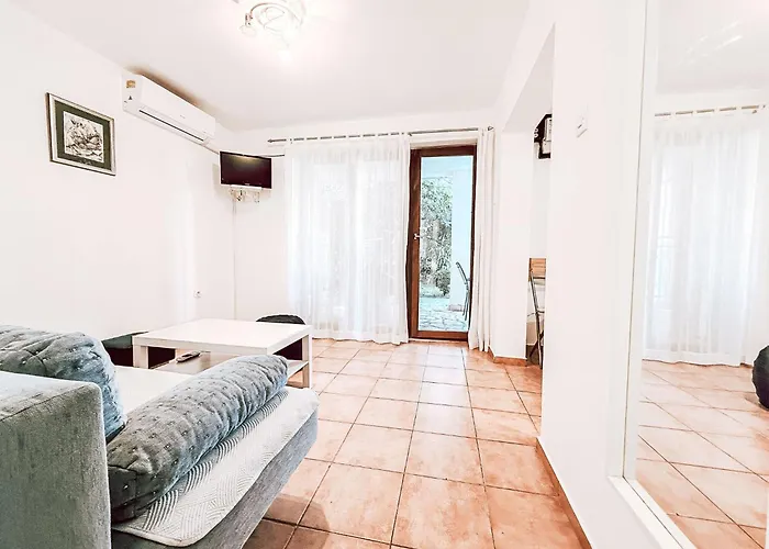Gottwald By Interhome Apartament Starigrad Paklenica