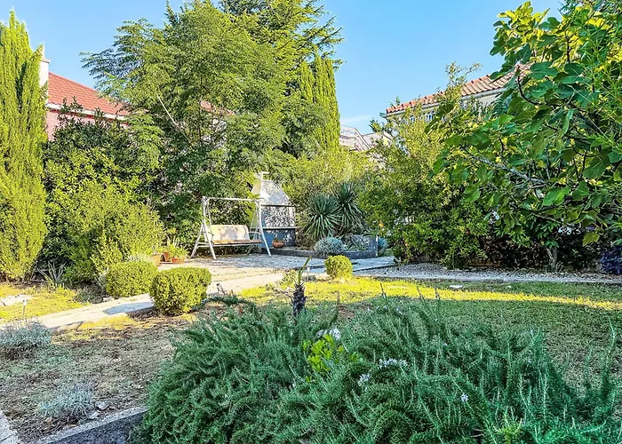 Gottwald By Interhome * Starigrad Paklenica